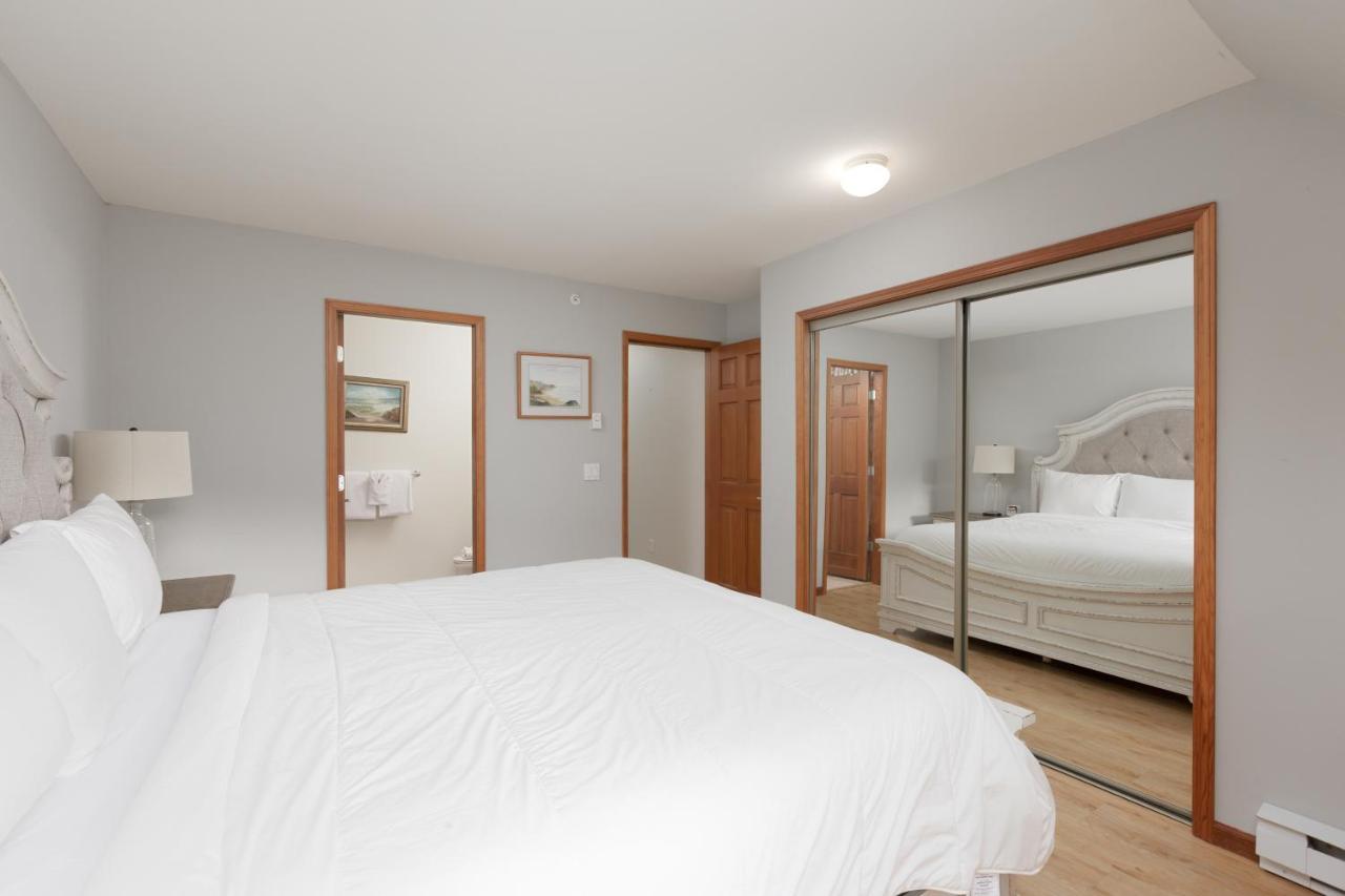 Lagoons By Cozystay Signature Whistler Exteriér fotografie